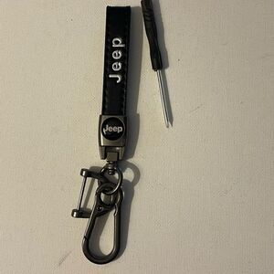 Jeep Logo Key Fob Keychain in Black Leather NWT